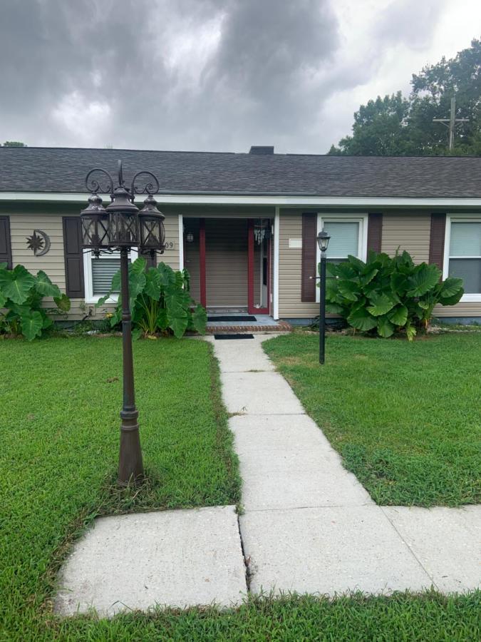 Cheerful Two Bedroom House 1.5 Miles From Beach. Myrtle Beach Esterno foto